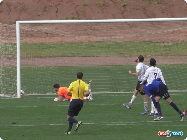 נס ציונה פתחה בסערה. לוי כובש (שקד מורג)